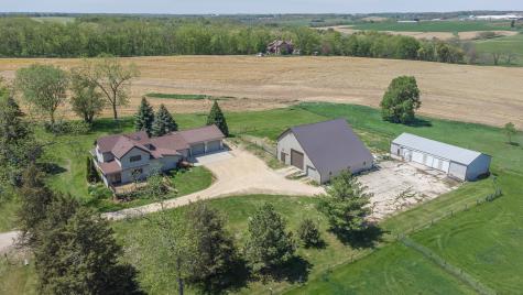25303 Spring Valley Road Shannon IL 61078