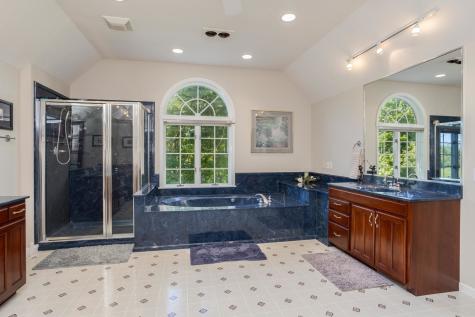 15626 East 910 North Road Bloomington IL 61705