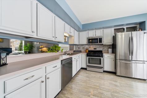 2487 Fox Drive Aurora IL 60506