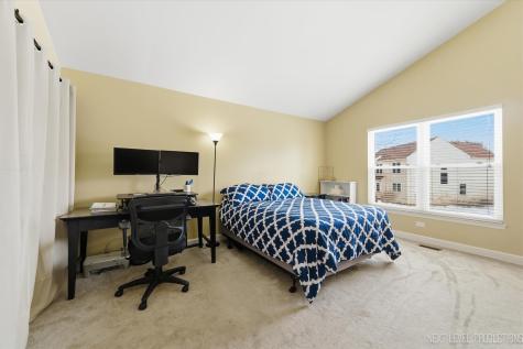 2487 Fox Drive Aurora IL 60506