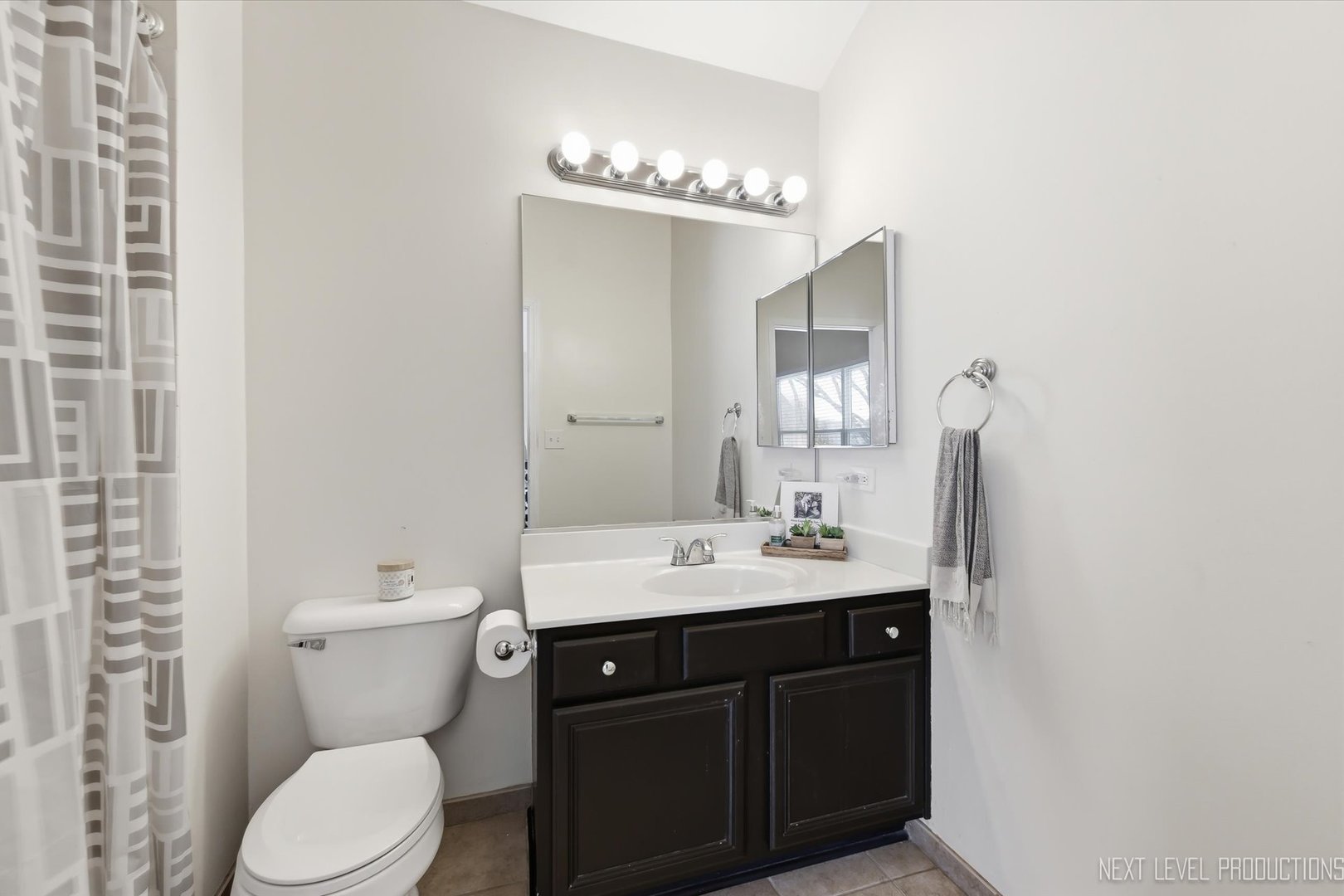 2487 Fox Drive Aurora IL 60506