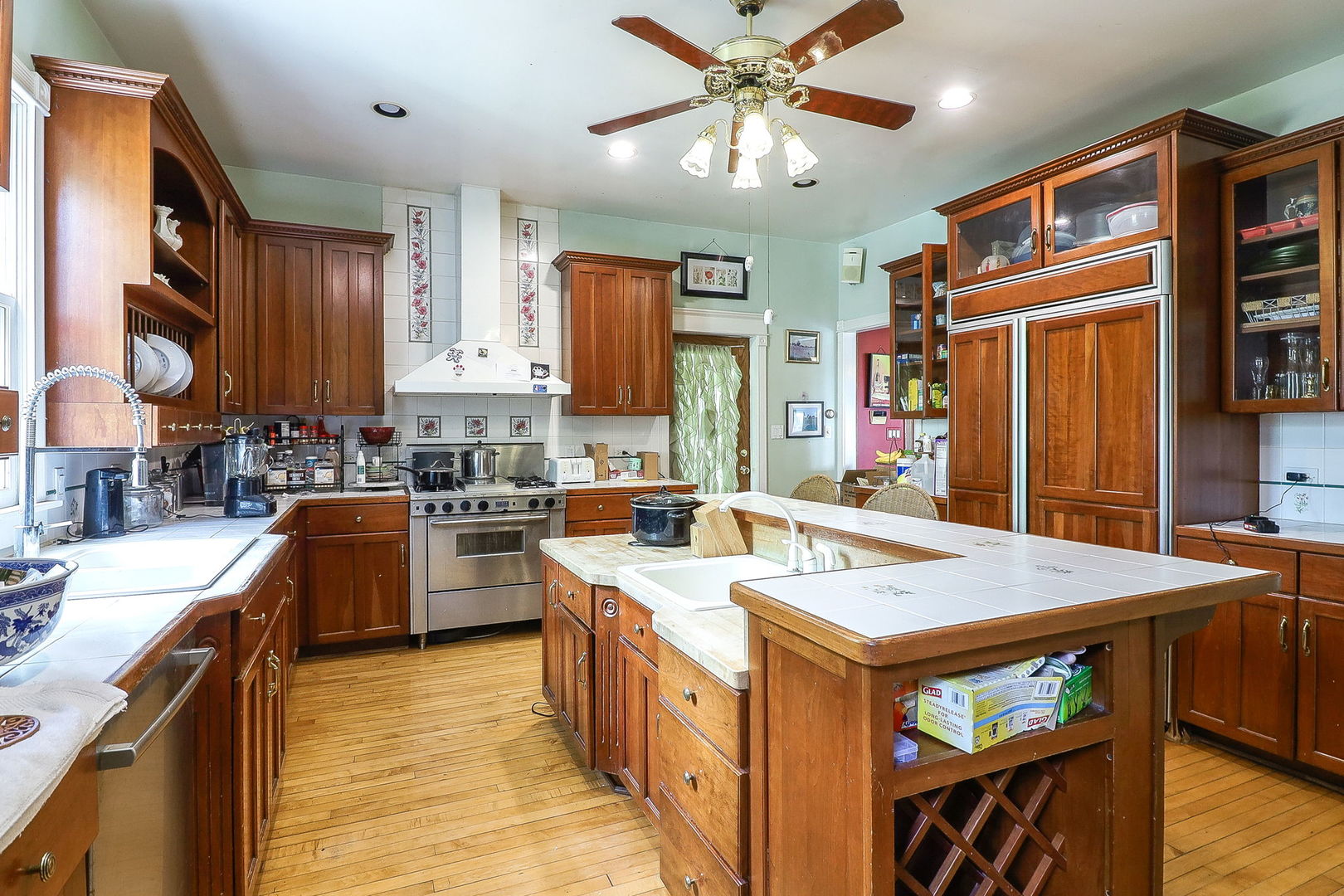 4533 Highland Avenue Downers Grove IL 60515