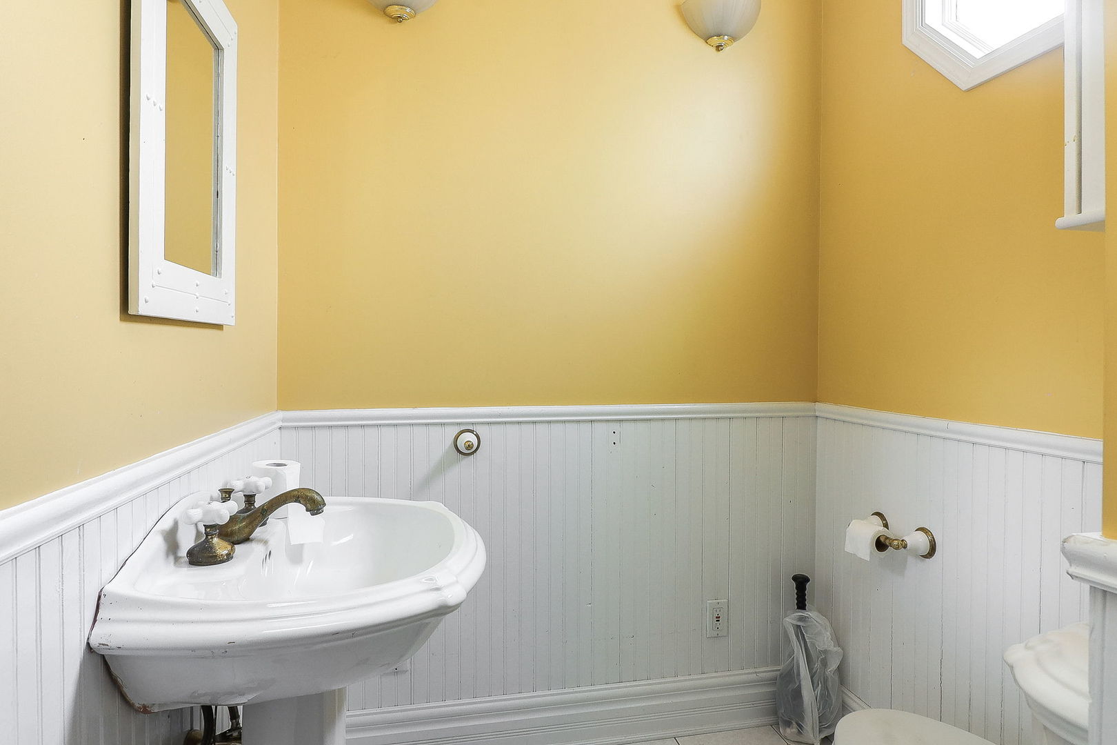 4533 Highland Avenue Downers Grove IL 60515