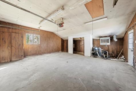 1940 West Eagle Lake Road Beecher IL 60401