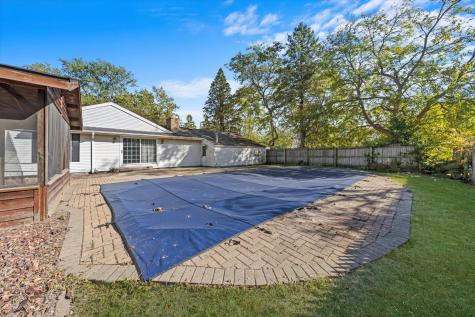 1940 West Eagle Lake Road Beecher IL 60401