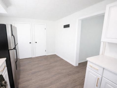 1911 Hebron Avenue Zion IL 60099