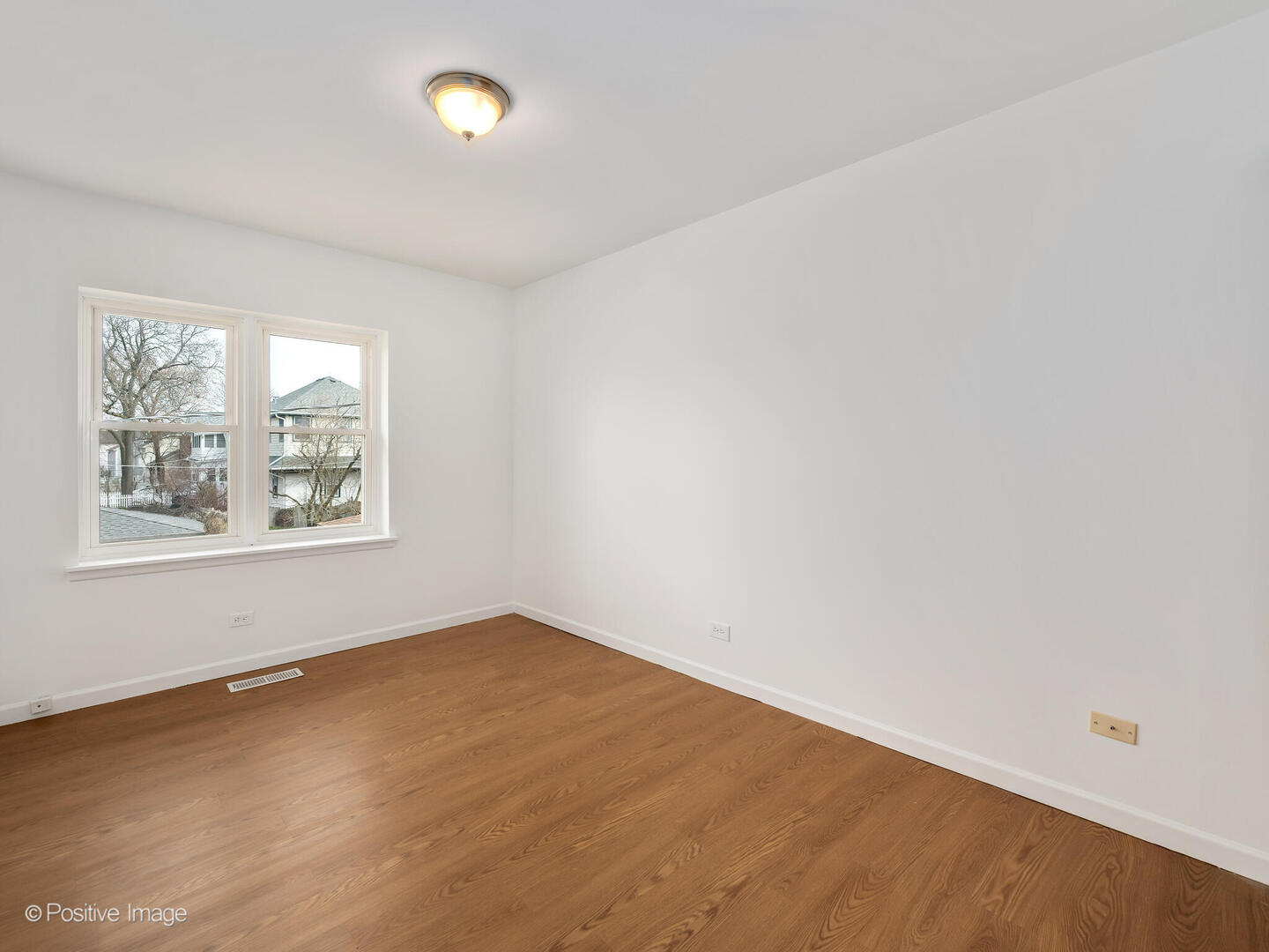 285 East 1st Street Elmhurst IL 60126