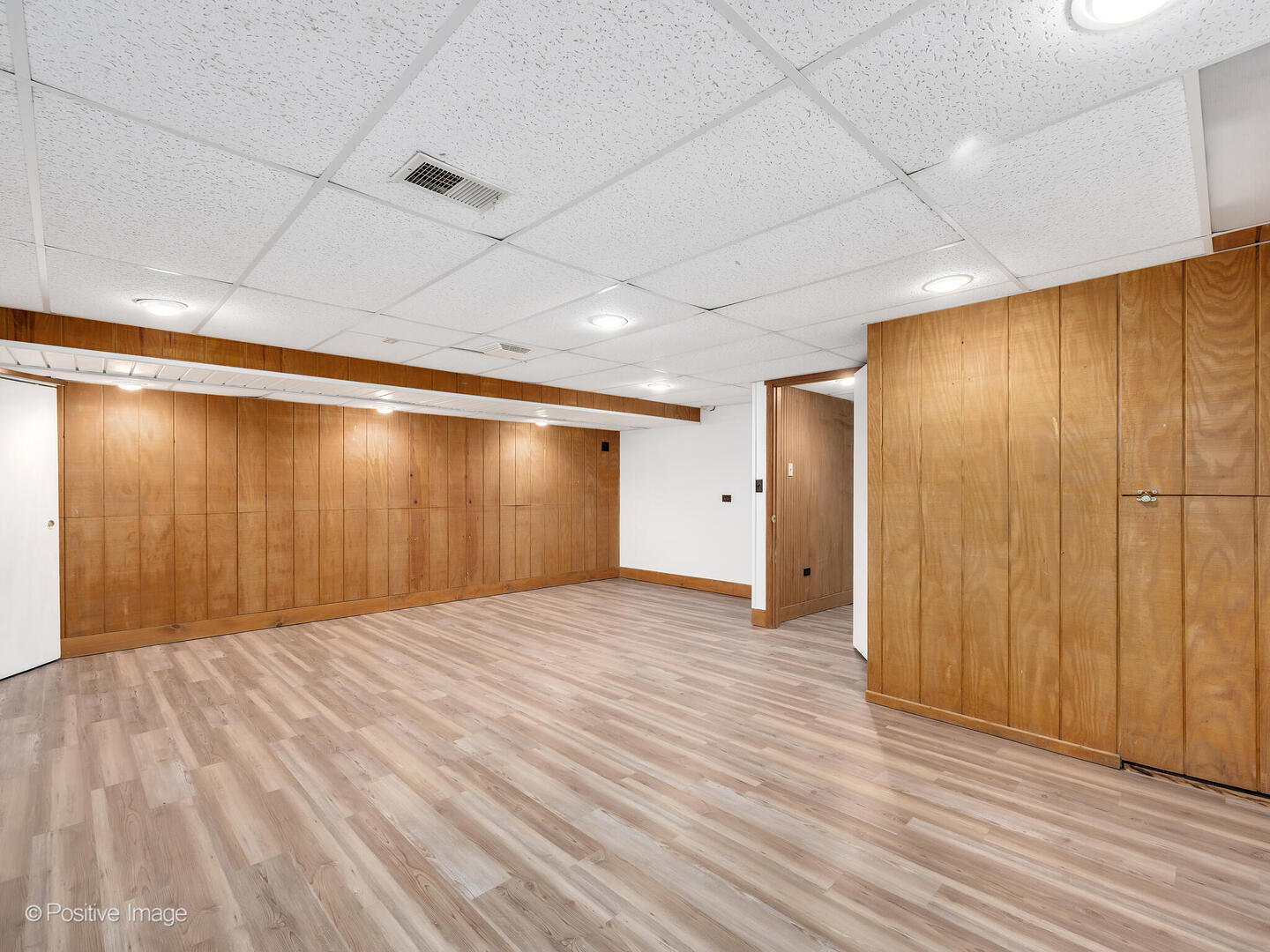 285 East 1st Street Elmhurst IL 60126