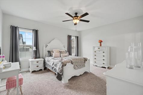 512 Wheatley Drive Mahomet IL 61853
