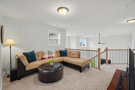 512 Wheatley Drive Mahomet IL 61853