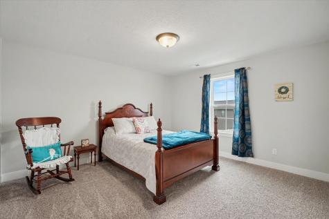512 Wheatley Drive Mahomet IL 61853