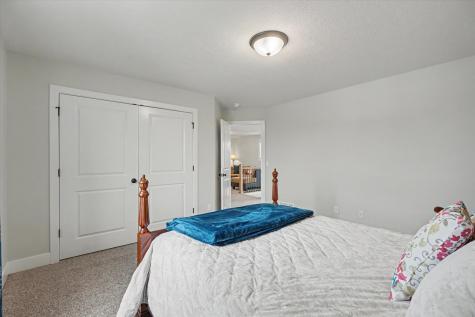 512 Wheatley Drive Mahomet IL 61853