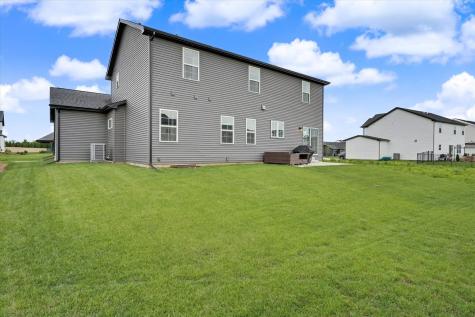 512 Wheatley Drive Mahomet IL 61853