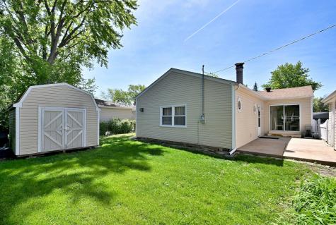 108 Cedar Circle Streamwood IL 60107