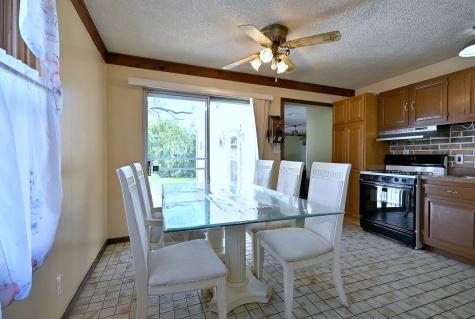 108 Cedar Circle Streamwood IL 60107