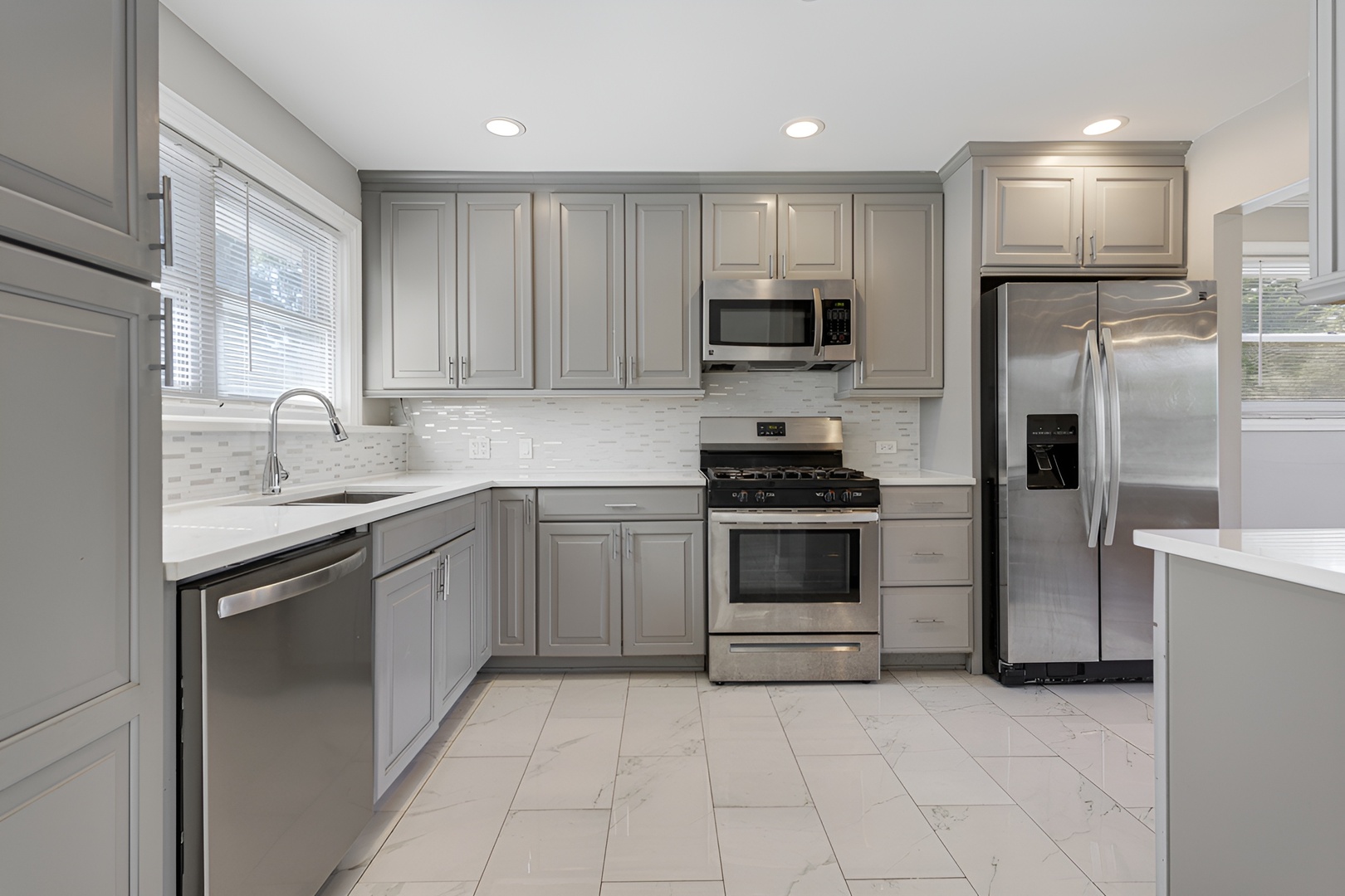 407 North West Avenue Elmhurst IL 60126
