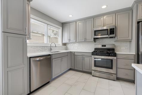 407 North West Avenue Elmhurst IL 60126