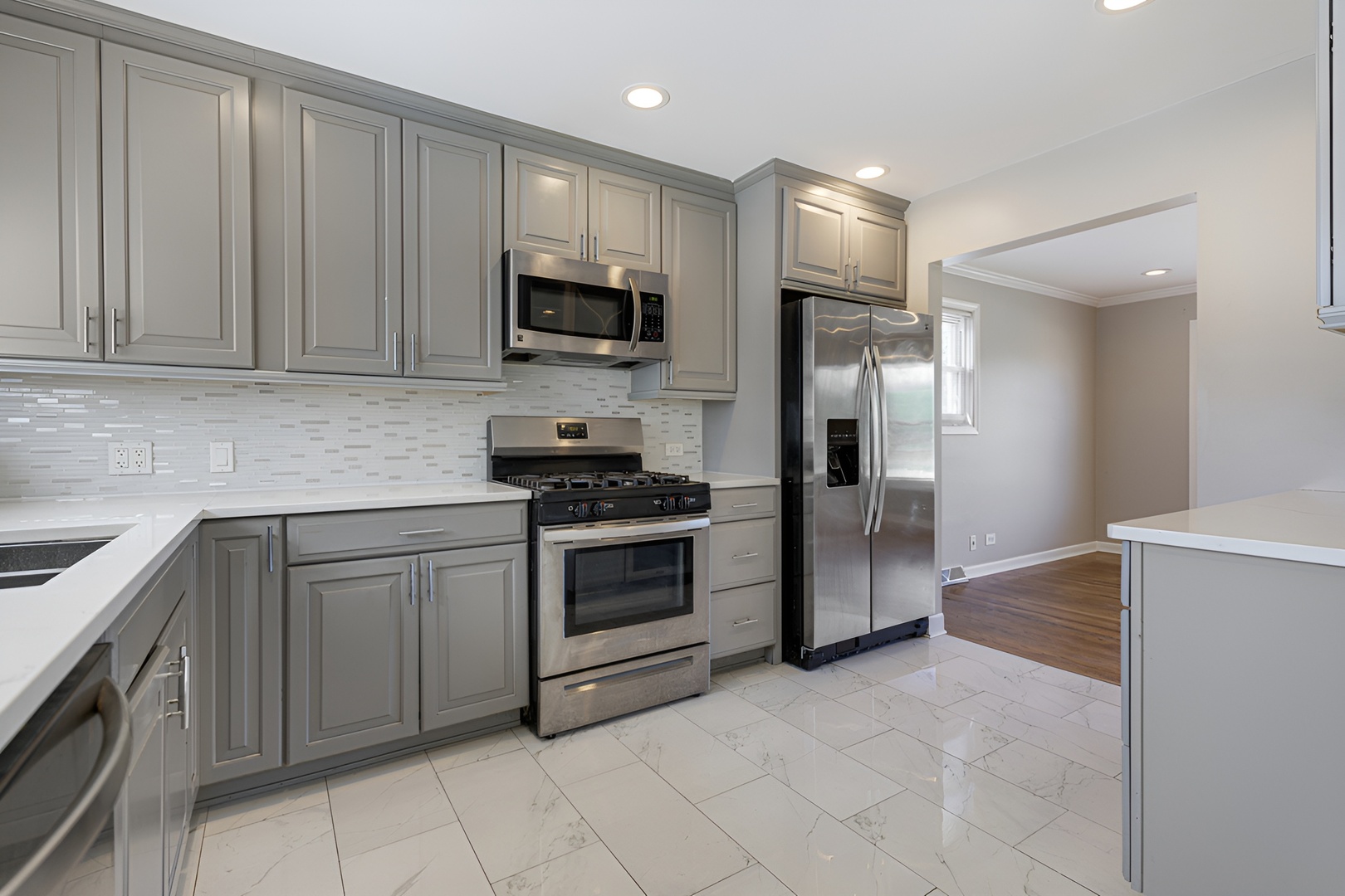 407 North West Avenue Elmhurst IL 60126
