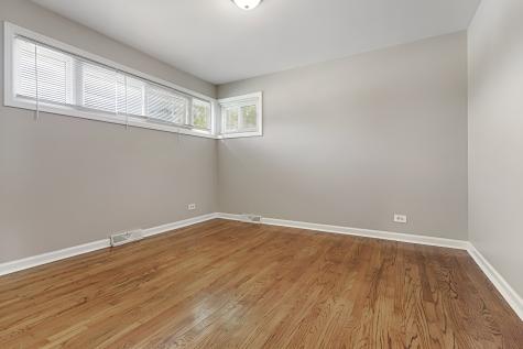 407 North West Avenue Elmhurst IL 60126