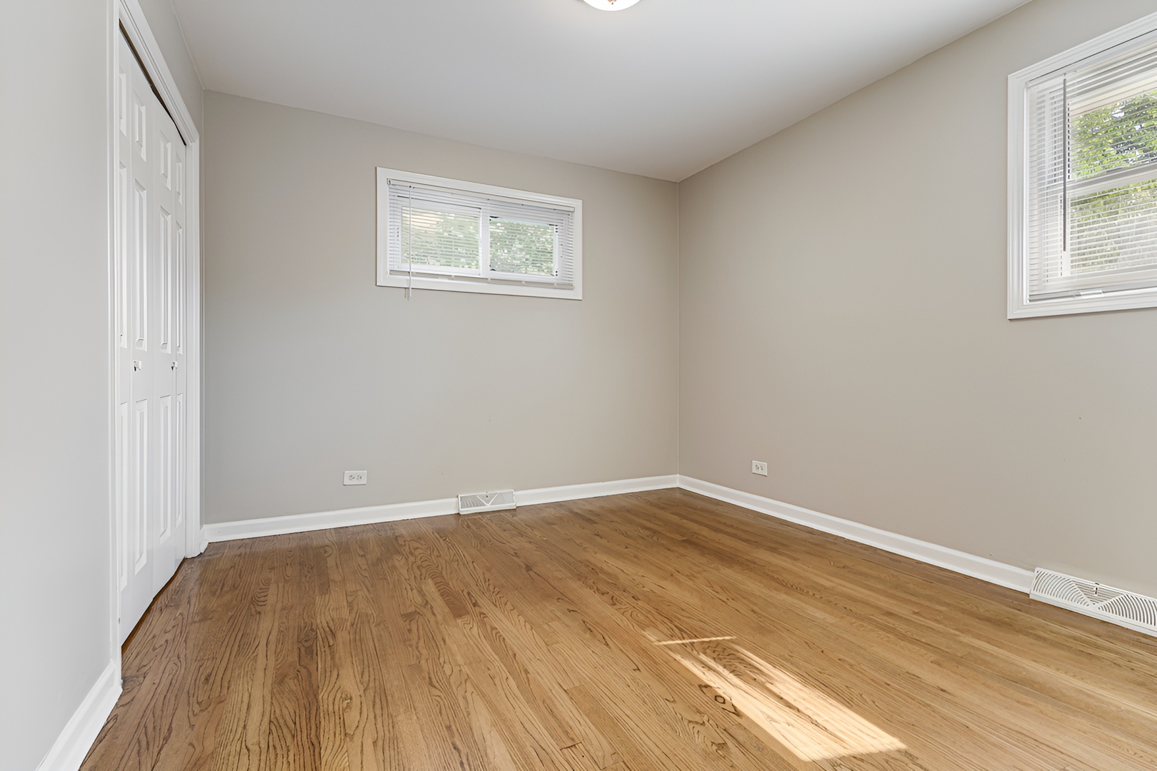 407 North West Avenue Elmhurst IL 60126