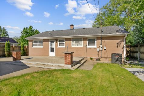 407 North West Avenue Elmhurst IL 60126