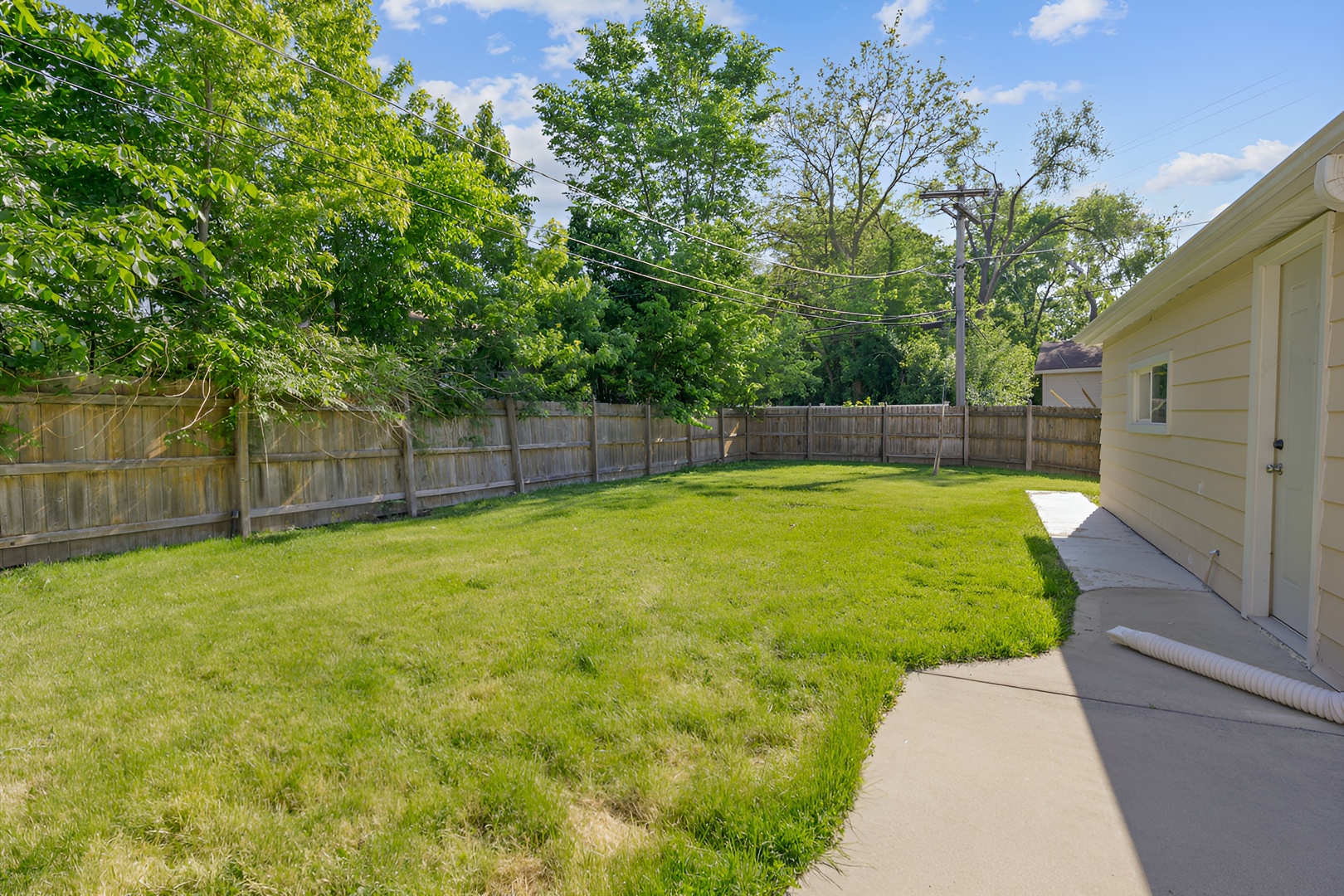 407 North West Avenue Elmhurst IL 60126