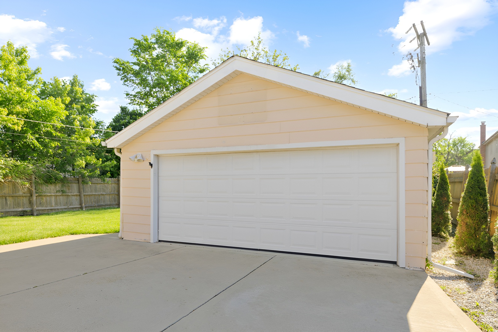 407 North West Avenue Elmhurst IL 60126
