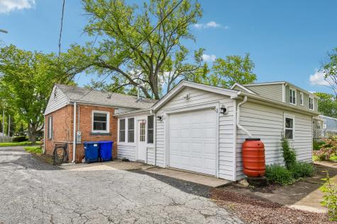 836 Lyford Lane Wheaton IL 60189