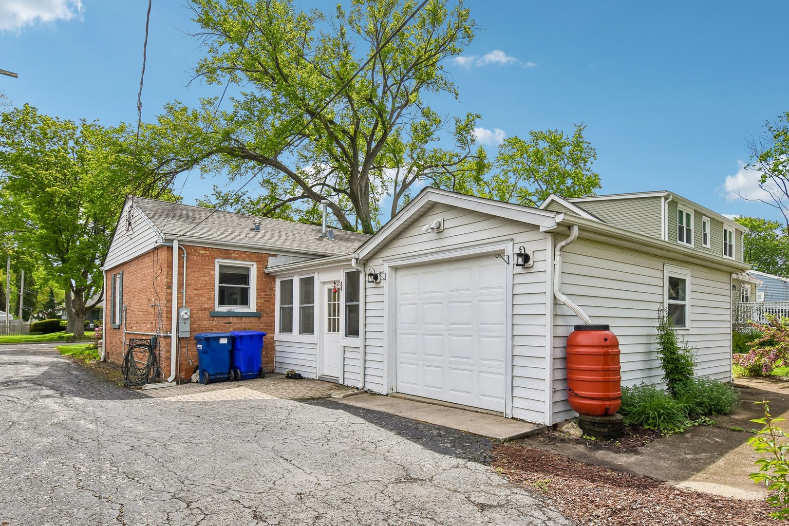 836 Lyford Lane Wheaton IL 60189