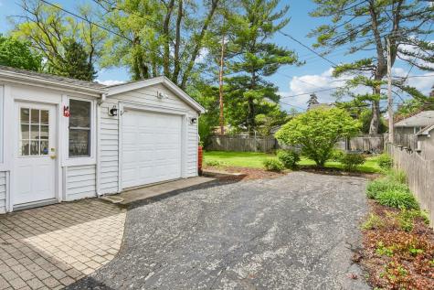 836 Lyford Lane Wheaton IL 60189