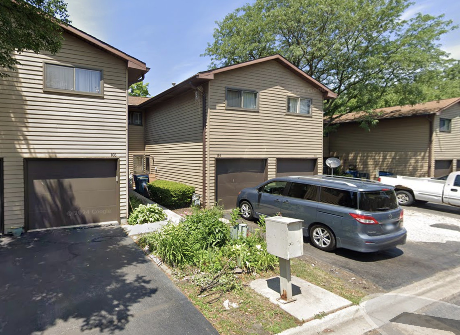 164 South Ruga Court Addison IL 60101