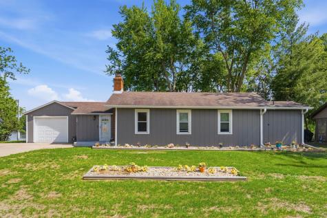 104 1ST Street E Lyndon IL 61261