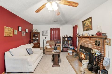 104 1ST Street E Lyndon IL 61261