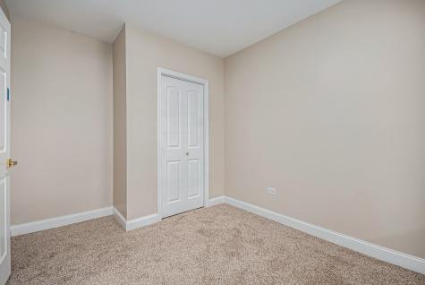 26 East 157th Street South Holland IL 60473