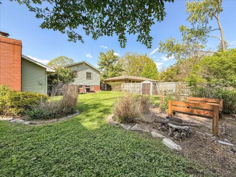 709 East Sunnycrest Drive Urbana IL 61801