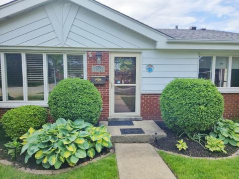 10720 South Lavergne Avenue Oak Lawn IL 60453