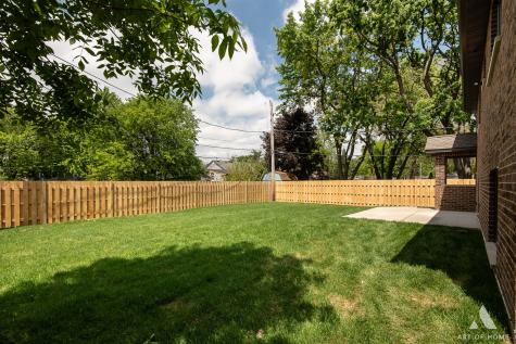 8650 Lockwood Avenue Burbank IL 60459