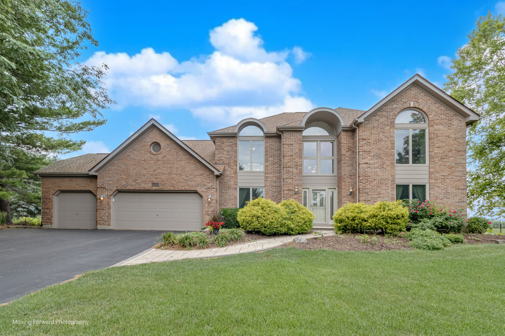 420 Fairway View Drive Algonquin IL 60102
