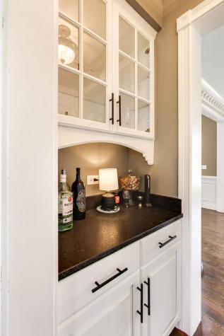 1N644 Woodhall Court Winfield IL 60190