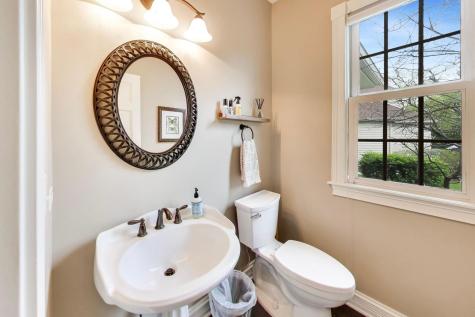 1N644 Woodhall Court Winfield IL 60190