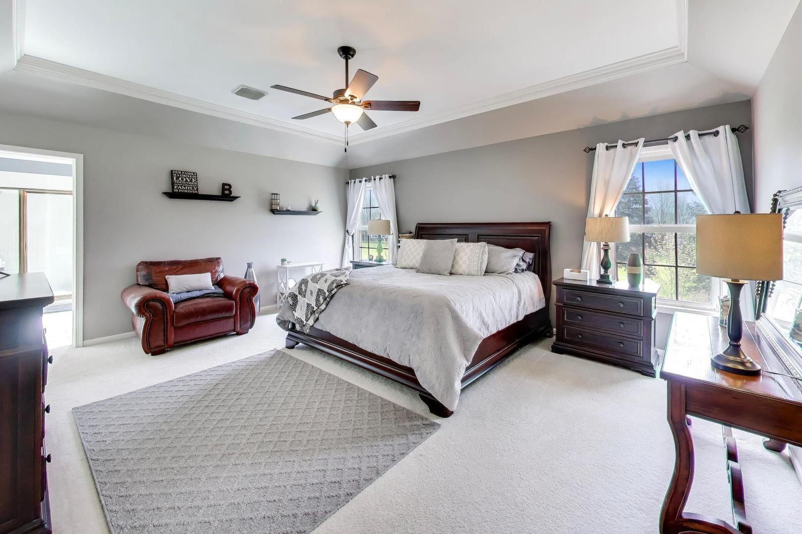 1N644 Woodhall Court Winfield IL 60190