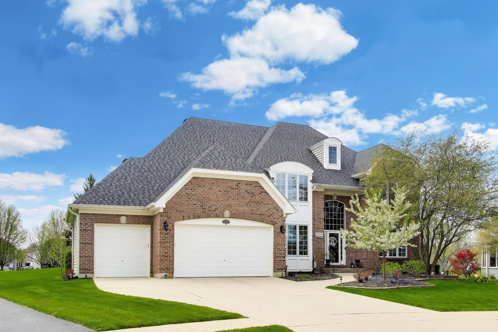 1N644 Woodhall Court Winfield IL 60190