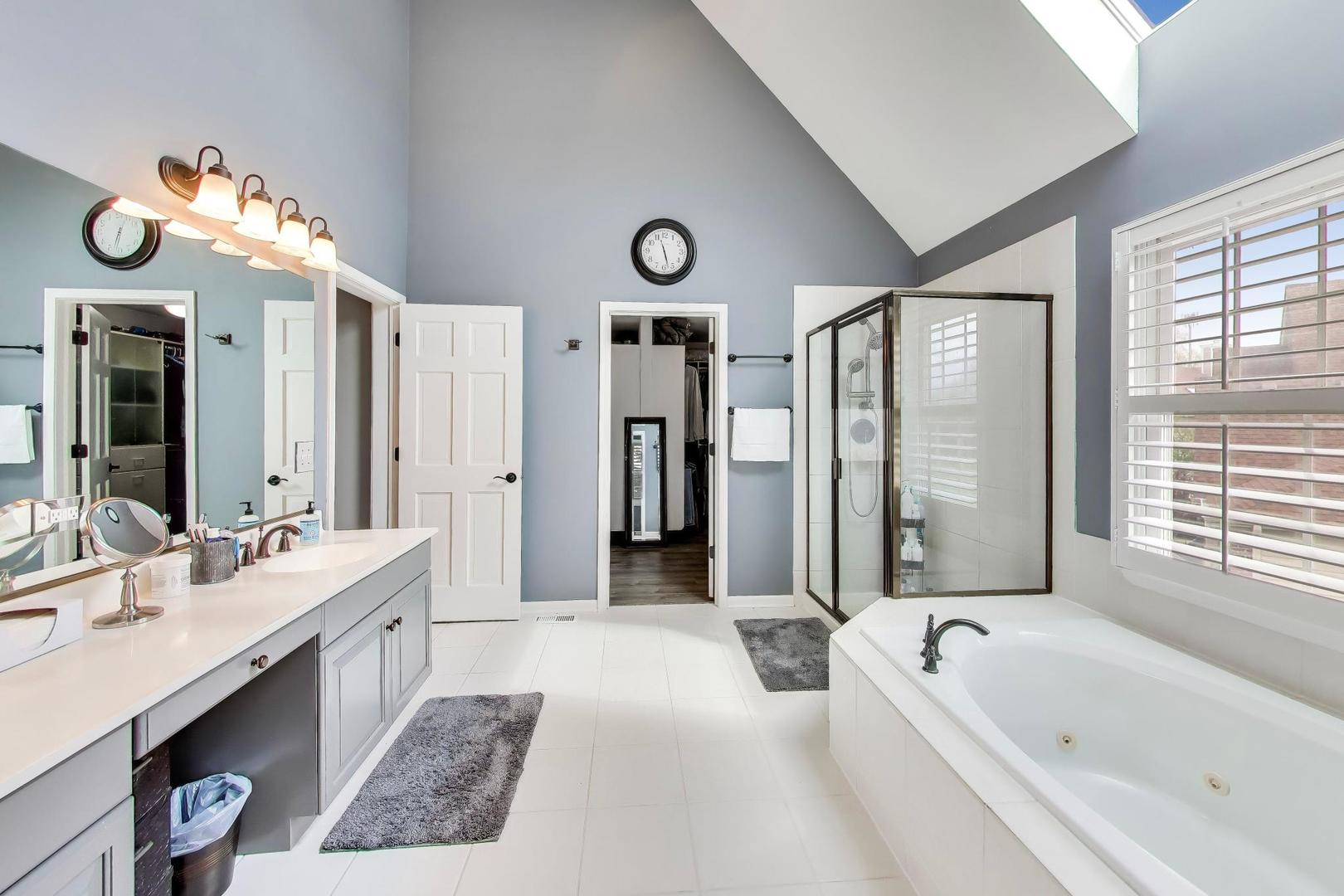 1N644 Woodhall Court Winfield IL 60190