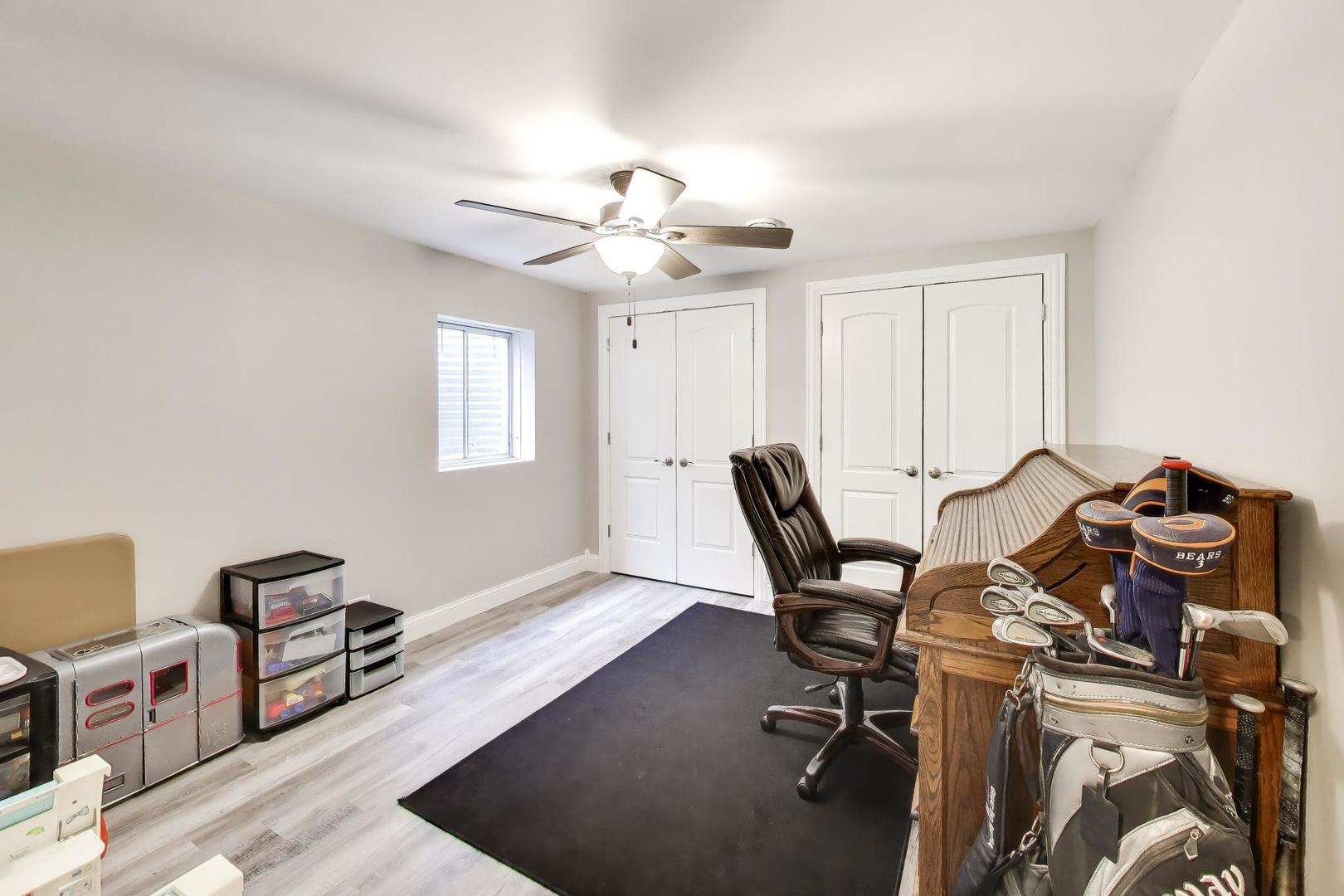 1N644 Woodhall Court Winfield IL 60190