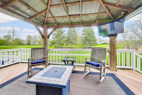 1N644 Woodhall Court Winfield IL 60190