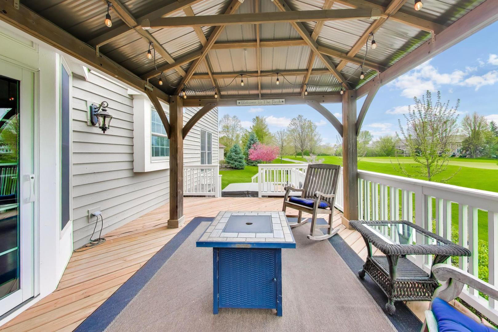 1N644 Woodhall Court Winfield IL 60190