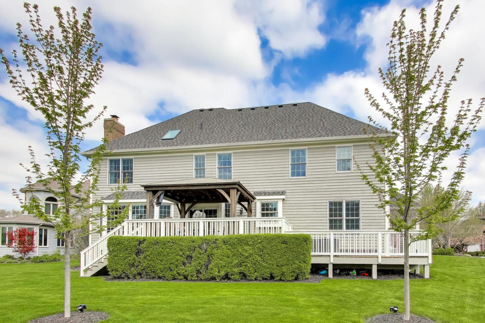 1N644 Woodhall Court Winfield IL 60190