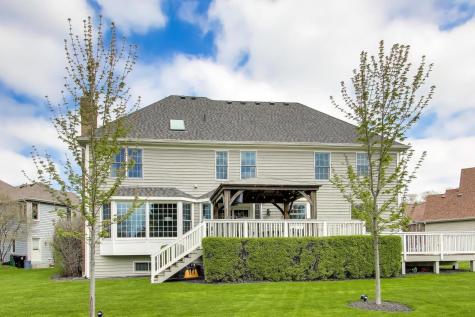 1N644 Woodhall Court Winfield IL 60190