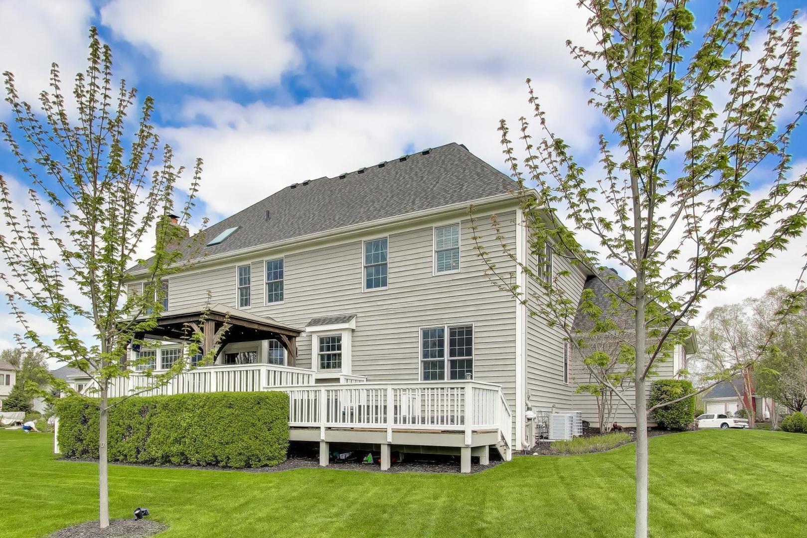 1N644 Woodhall Court Winfield IL 60190