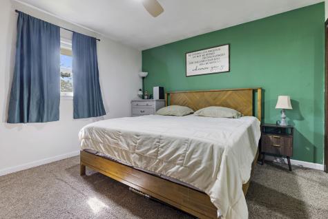 9825 Debbie Lane Machesney Park IL 61115